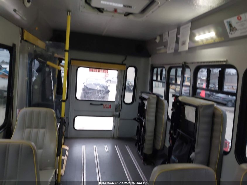 2017 Ford E-350 Cutaway VIN: 1FDEE3FSXHDC33448 Lot: 43524757