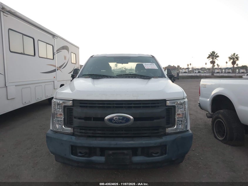 2018 Ford F-250 Xl VIN: 1FT7W2A62JEB98239 Lot: 43524825