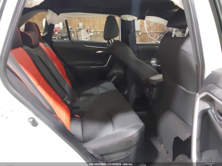 2024 TOYOTA RAV4 PRIME auction photo 8