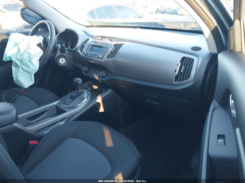 2014 KIA SPORTAGE LX KNDPB3ACXE7642940