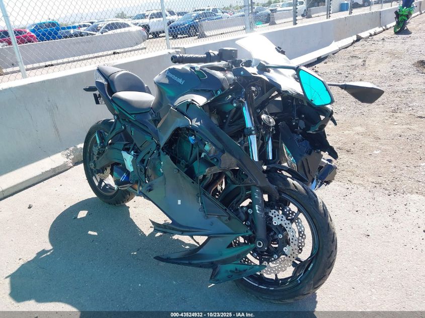 2025 Kawasaki Ex650 P VIN: ML5EXEP15SDAD6364 Lot: 43524932