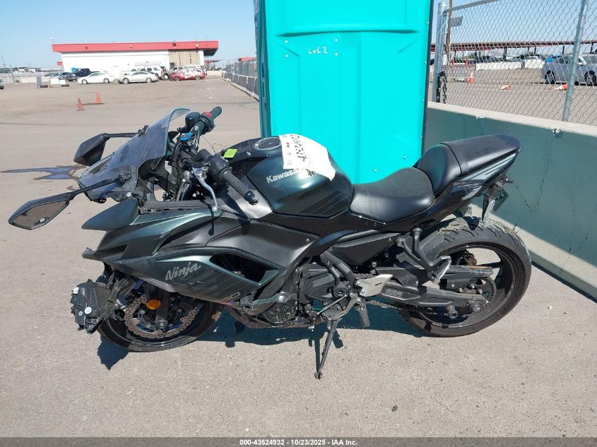 2025 Kawasaki Ex650 P VIN: ML5EXEP15SDAD6364 Lot: 43524932