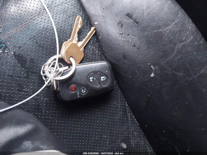 2007 Lexus Ls 460 L VIN: JTHGL46FX75002200 Lot: 43525058