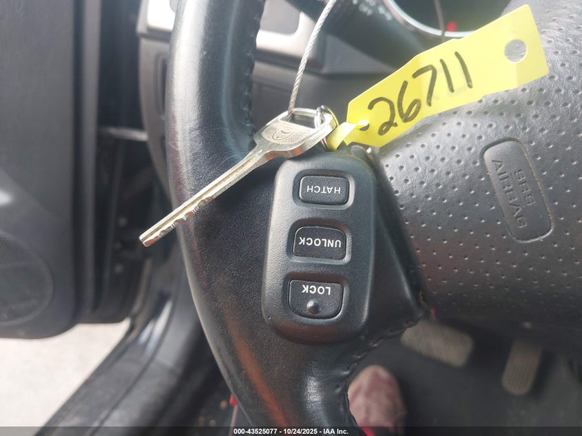 2003 Toyota Matrix Xr VIN: 2T1KR32E83C056528 Lot: 43525077