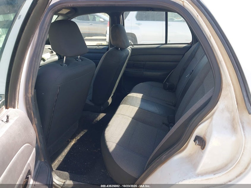 2007 Ford Crown Victoria Police/Police Interceptor VIN: 2FAFP71W17X147611 Lot: 43525082