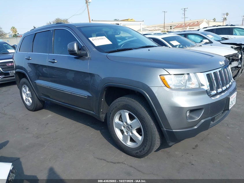 JEEP GRAND CHEROKEE LAREDO