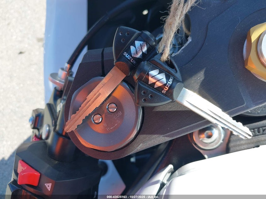 2025 SUZUKI GSX-R600 JS1GN7FA6S7100262