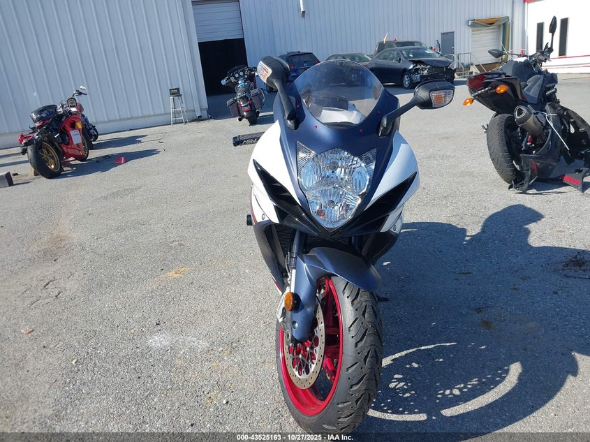 2025 SUZUKI GSX-R600 JS1GN7FA6S7100262