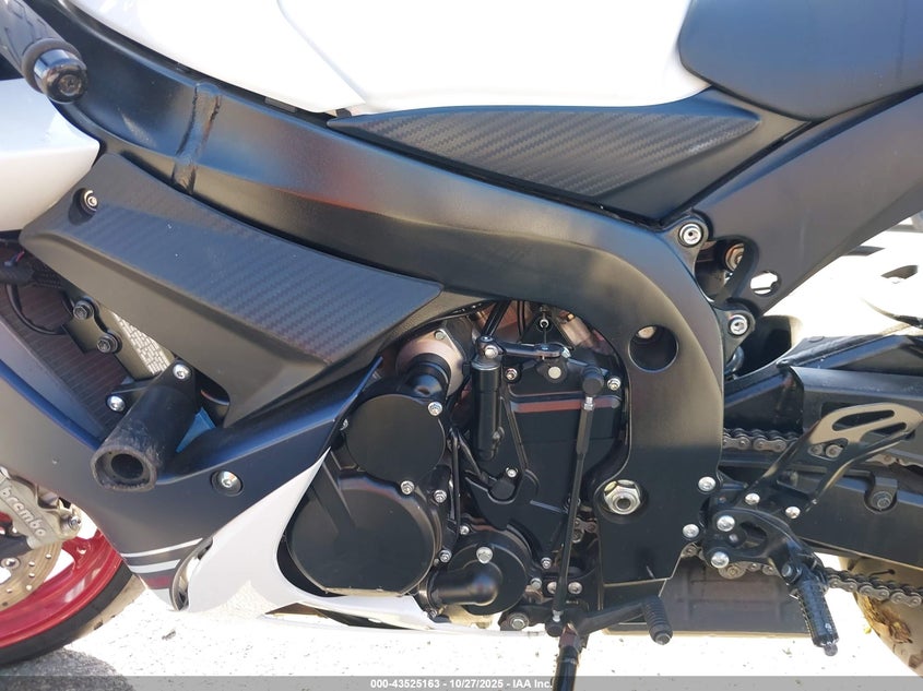 2025 SUZUKI GSX-R600 JS1GN7FA6S7100262