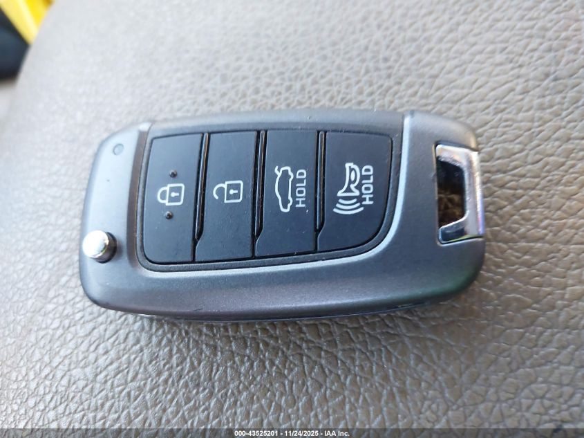 2021 Hyundai Accent Sel VIN: 3KPC24A68ME136701 Lot: 43525201