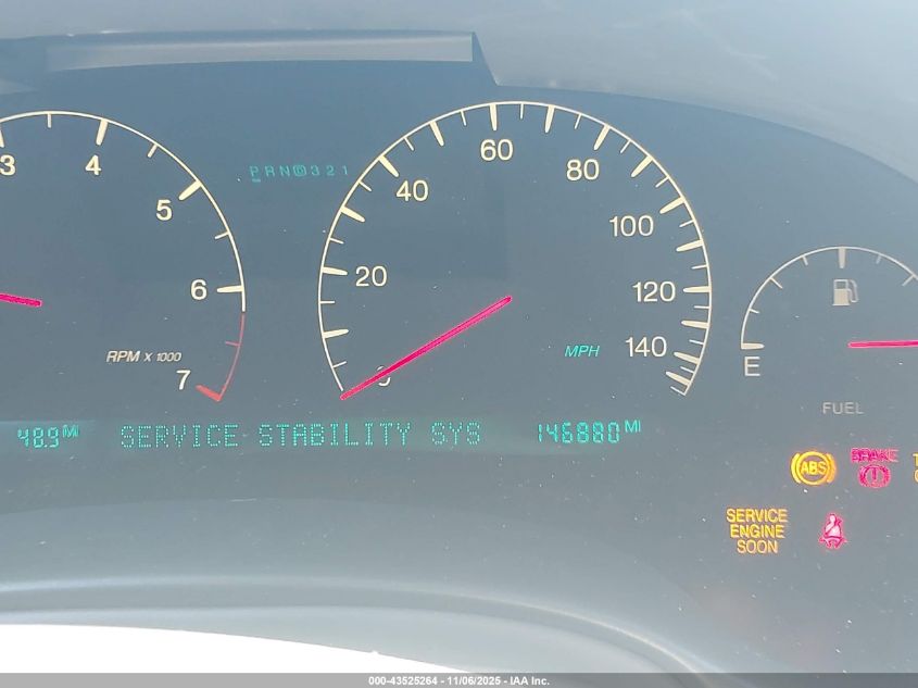 2000 Cadillac Deville Dts VIN: 1G6KF5798YU352212 Lot: 43525264