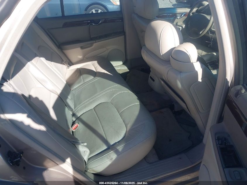 2000 Cadillac Deville Dts VIN: 1G6KF5798YU352212 Lot: 43525264