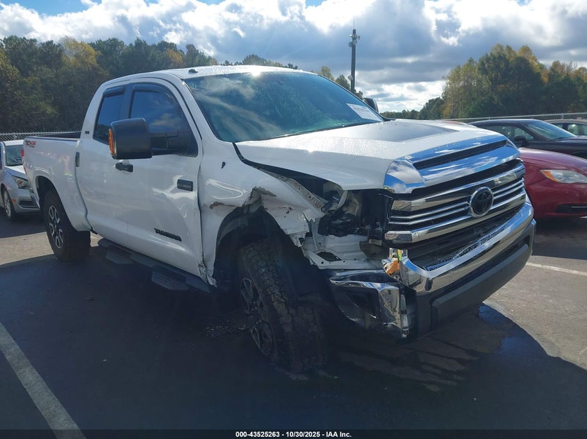 TOYOTA TUNDRA SR5 5.7L V8