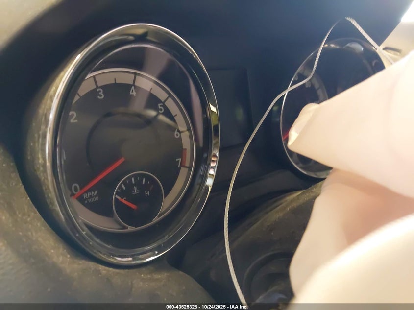 2016 DODGE GRAND CARAVAN SXT 2C4RDGCG9GR379125