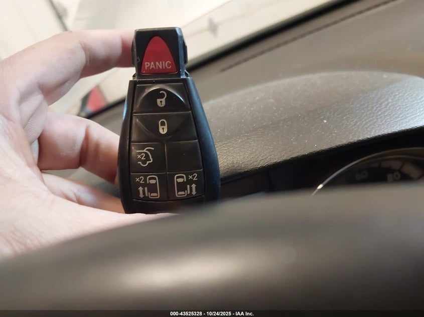 2016 DODGE GRAND CARAVAN SXT 2C4RDGCG9GR379125