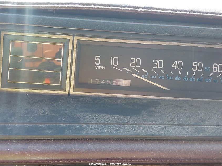 1986 Oldsmobile 98 Regency Brougham VIN: 1G3CW69B8G1319153 Lot: 43525346