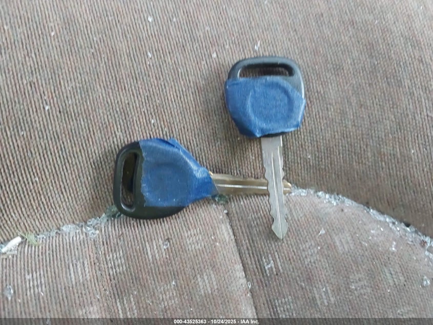 2000 Chevrolet Blazer Ls VIN: 1GNDT13WXY2308038 Lot: 43525363