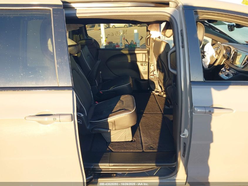 2025 Chrysler Pacifica Limited Awd VIN: 2C4RC3GG2SR565751 Lot: 43525393