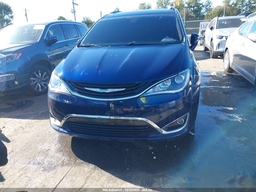 2018 Chrysler Pacifica Hybrid Touring L VIN: 2C4RC1L76JR133494 Lot: 43525412