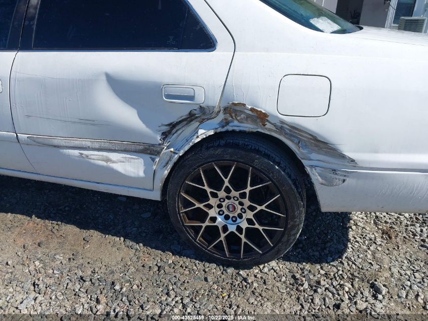 2000 Toyota Camry Le VIN: 4T1BG22K6YU954332 Lot: 43525459