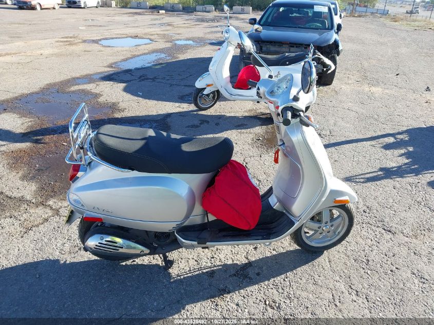 2009 Vespa Lx 150 VIN: ZAPM448F495016075 Lot: 43525492