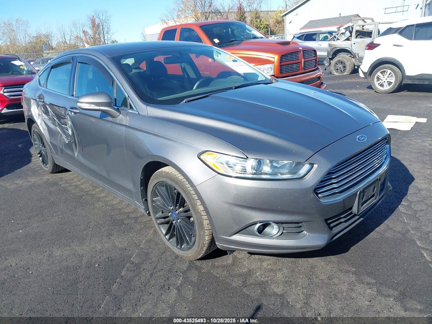 FORD FUSION SE