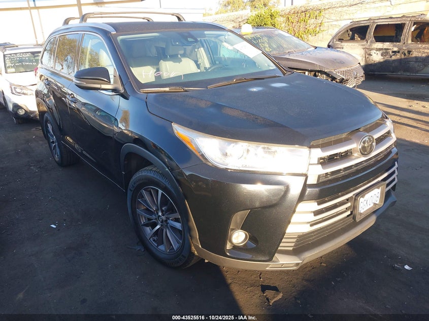 TOYOTA HIGHLANDER XLE