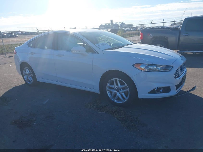 FORD FUSION SE