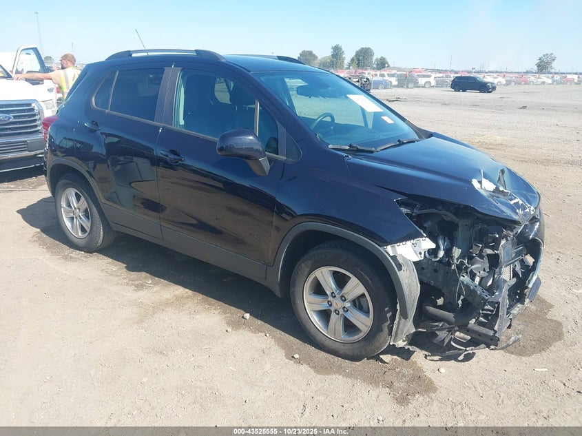 CHEVROLET TRAX FWD LT