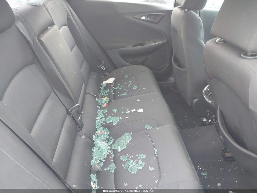 2018 CHEVROLET MALIBU LT 1G1ZD5ST3JF152636