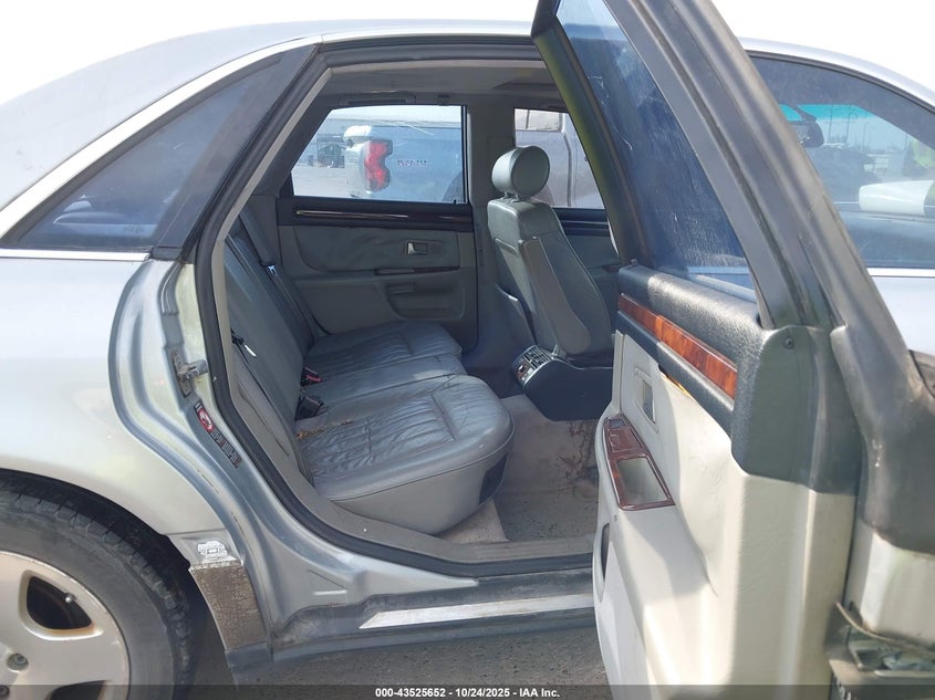 1998 Audi A8 4.2 VIN: WAUBG74D7WN003917 Lot: 43525652
