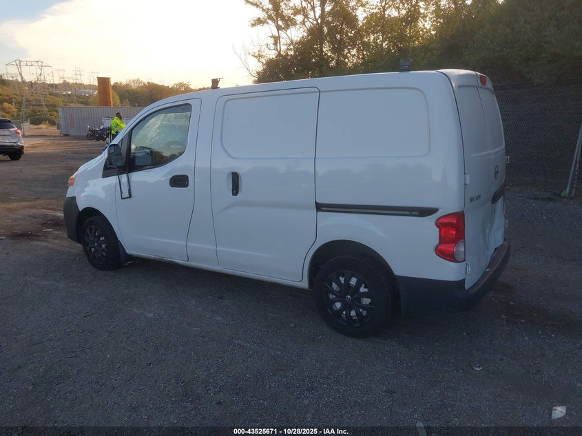 3N6CM0KN3KK694816 2019 NISSAN NV200 photo no. 3