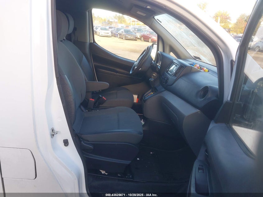 3N6CM0KN3KK694816 2019 NISSAN NV200 photo no. 5