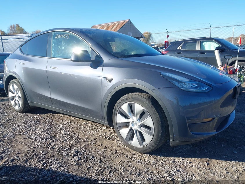 TESLA MODEL Y AWD/LONG RANGE DUAL MOTOR ALL-WHEEL DRIVE