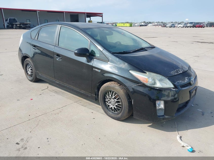 TOYOTA PRIUS IV