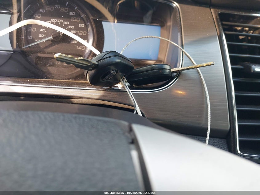 2013 Ford Taurus Sel VIN: 1FAHP2E87DG201180 Lot: 43525695