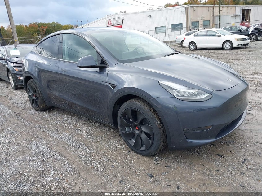 TESLA MODEL Y AWD/LONG RANGE DUAL MOTOR ALL-WHEEL DRIVE