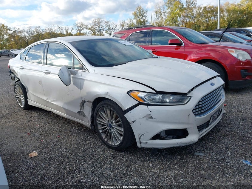FORD FUSION SE