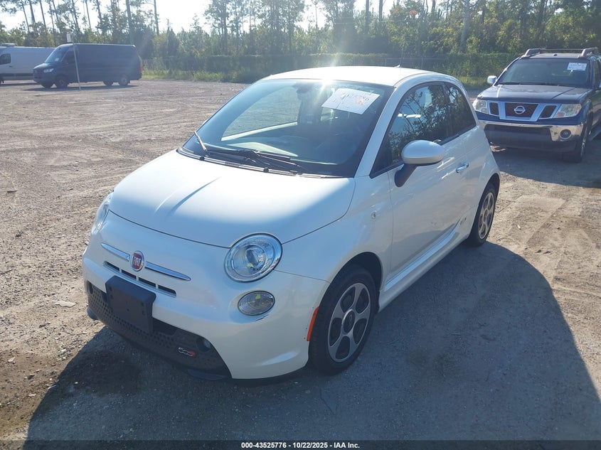 2017 FIAT 500E BATTERY ELECTRIC 3C3CFFGE7HT543977