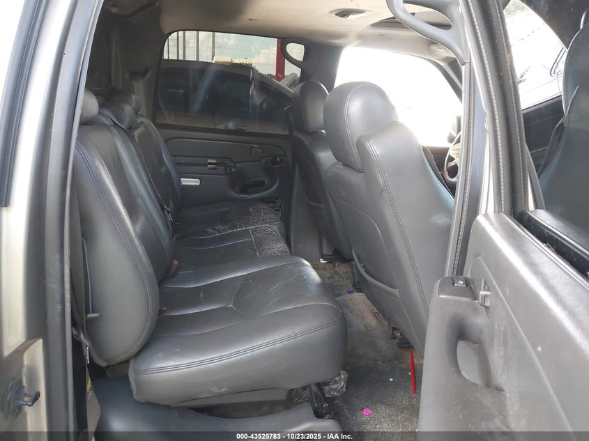 2003 Chevrolet Avalanche 1500 VIN: 3GNEC13T53G192743 Lot: 43525783