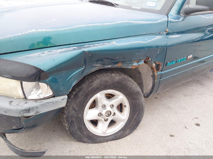 1998 Dodge Ram 1500 St VIN: 3B7HC13Z5WG155299 Lot: 43525813