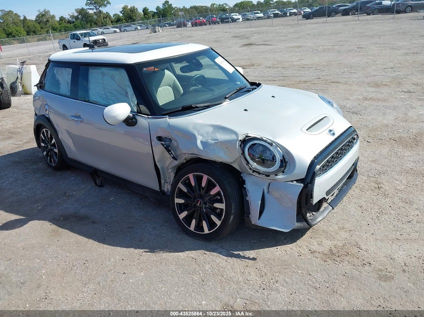 2023 MINI HARDTOP COOPER S - WMW53DH05P2T15090