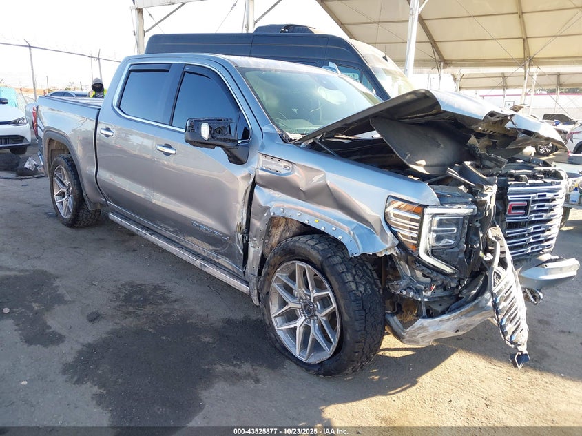 GMC SIERRA 1500 4WD SHORT BOX DENALI