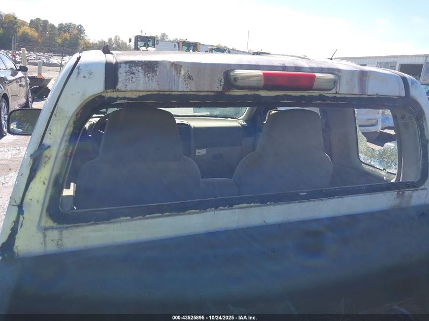 2006 GMC Canyon Work Truck VIN: 1GTCS198168222840 Lot: 43525895