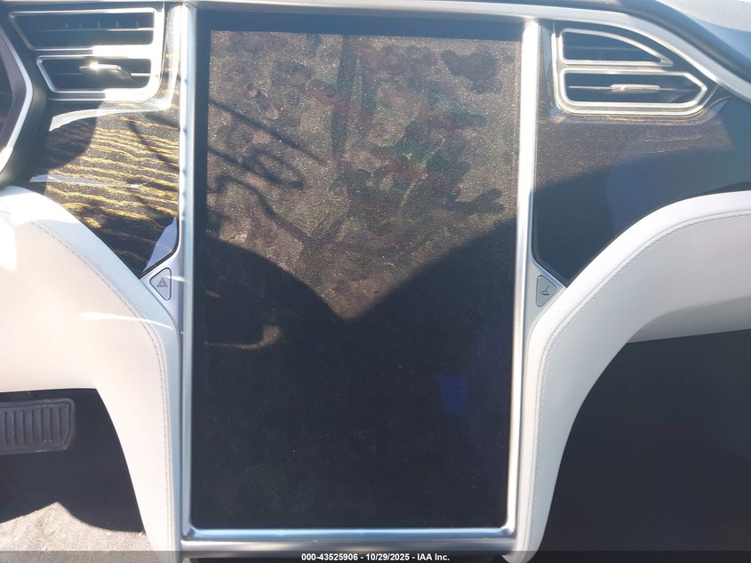 2017 Tesla Model S VIN: 5YJSA1E25HF212217 Lot: 43525906