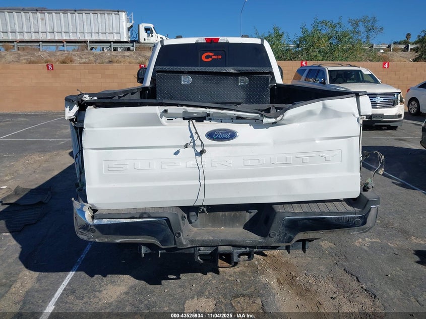 2021 Ford F-350 Lariat VIN: 1FT8W3BT2MEE15730 Lot: 43525934