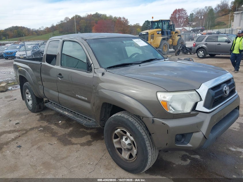 TOYOTA TACOMA