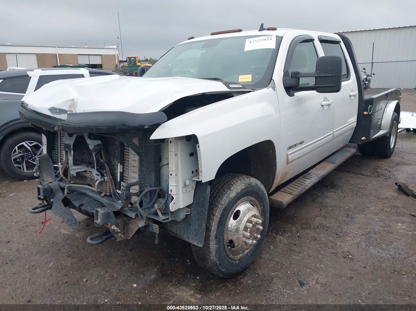 1GB7K1B6XAF118656 2010 CHEVROLET SILVERADO photo no. 2