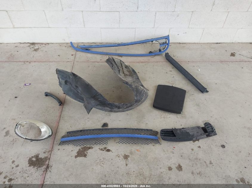 2001 Volkswagen New Beetle Gls 1.8L Turbo VIN: 3VWCC21C81M416849 Lot: 43525983