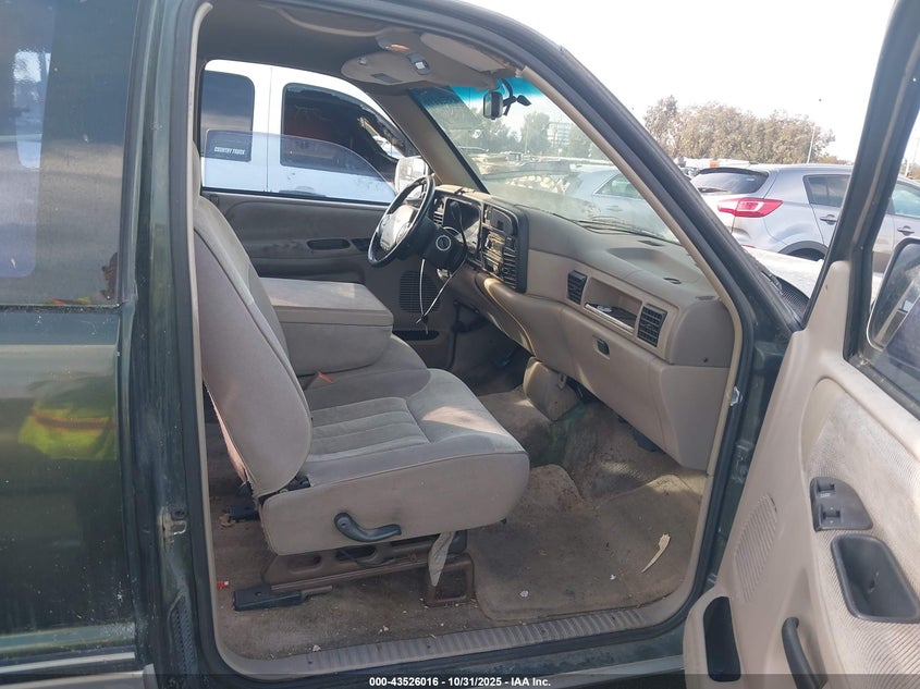 1996 DODGE RAM 1500 auction photo 5